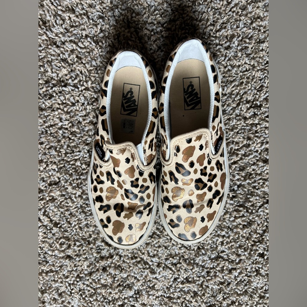 Leopard print Kid’s Vans